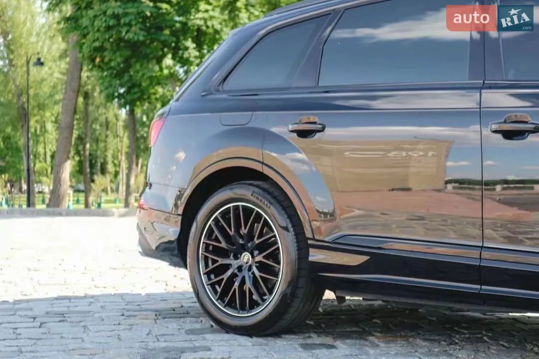 2023 Audi SQ7 - мініатюра 18