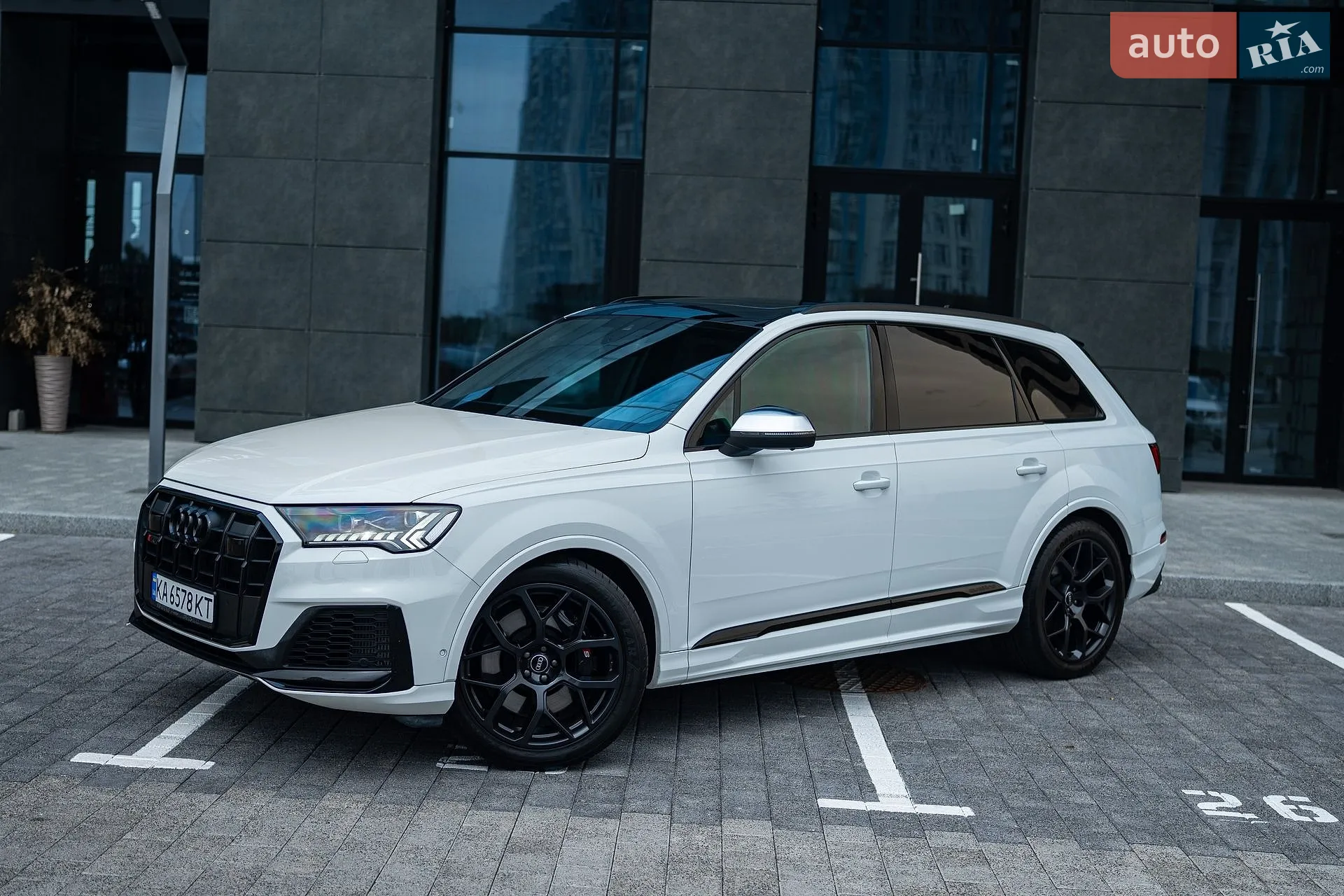2023 Audi SQ7 - мініатюра 4