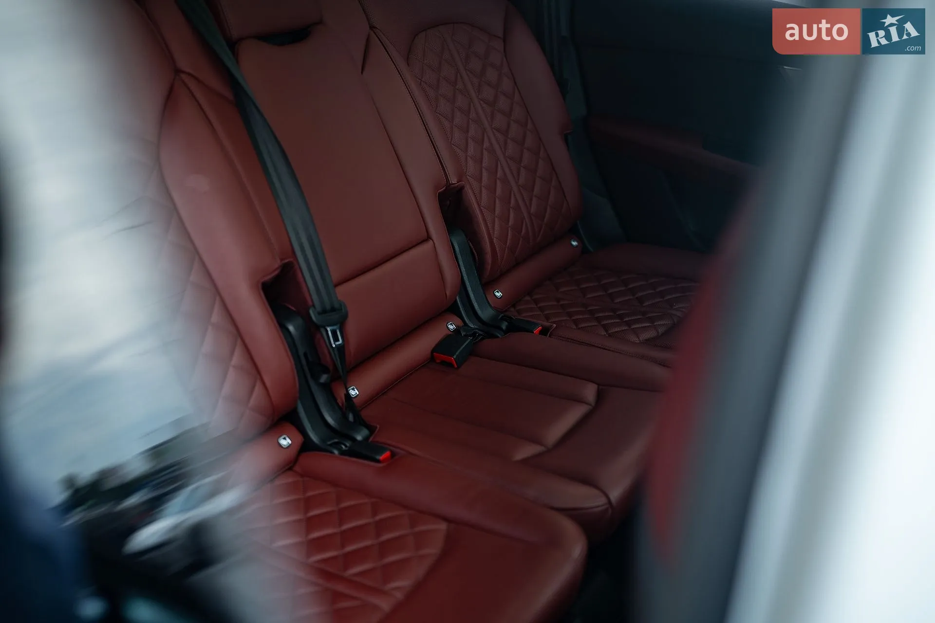 2023 Audi SQ7 - мініатюра 24