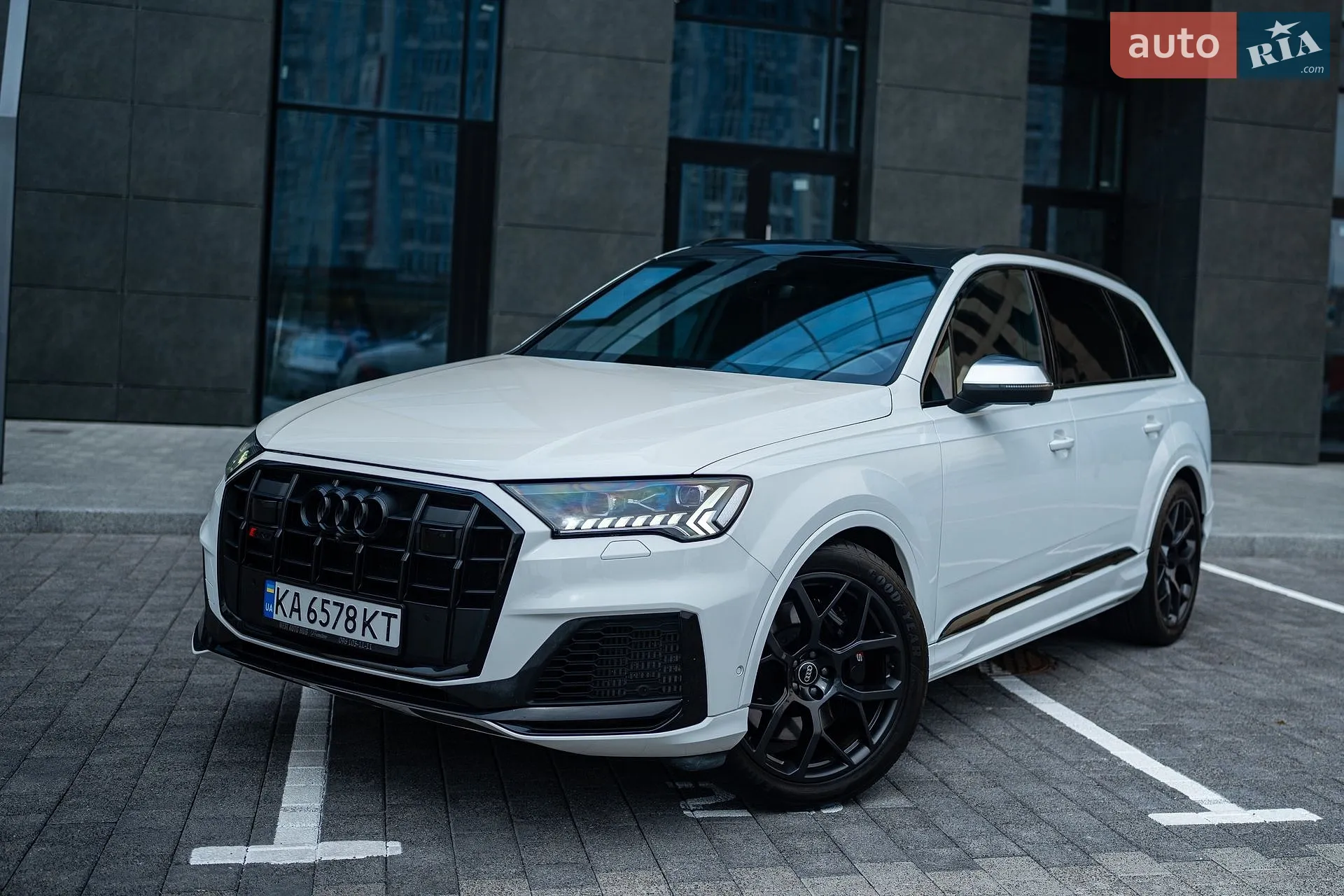 2023 Audi SQ7 - мініатюра 13