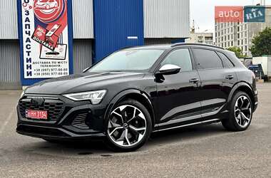 Внедорожник / Кроссовер Audi SQ8 e-tron 2023 в Киеве
