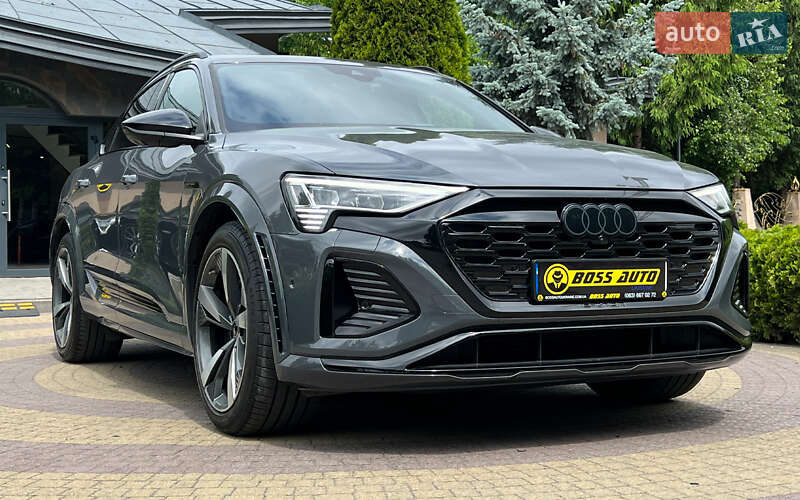 Внедорожник / Кроссовер Audi SQ8 e-tron 2023 в Львове