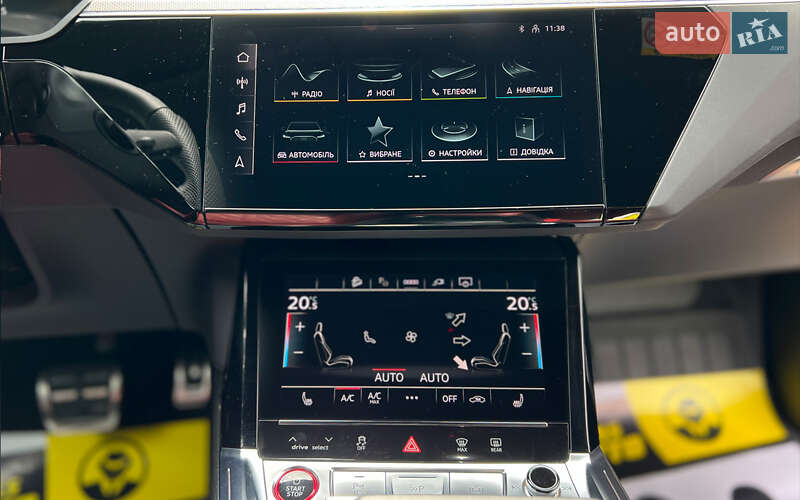 Внедорожник / Кроссовер Audi SQ8 e-tron 2023 в Львове