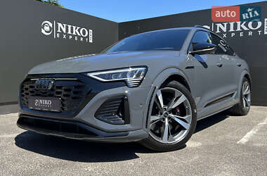 Внедорожник / Кроссовер Audi SQ8 e-tron 2023 в Львове