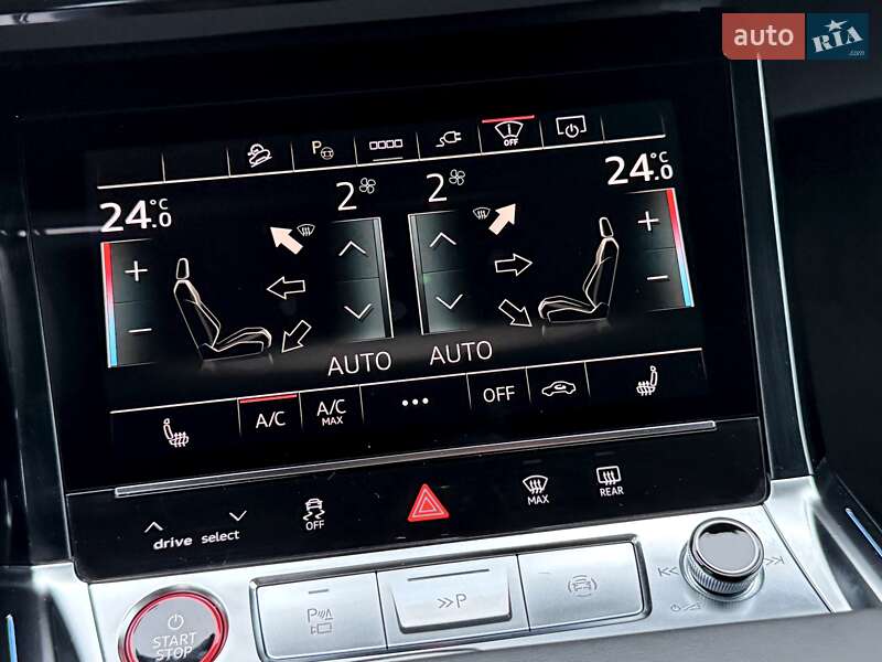 Внедорожник / Кроссовер Audi SQ8 e-tron 2023 в Киеве