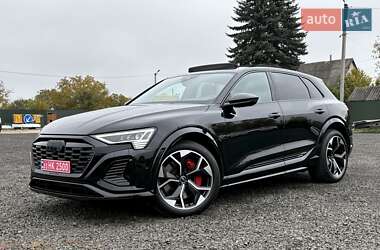 Audi SQ8 e-tron 2024