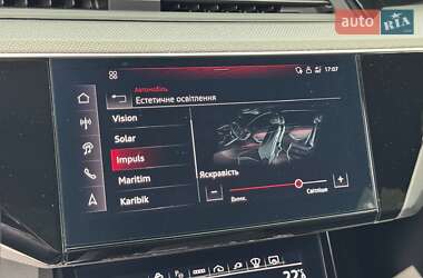 Внедорожник / Кроссовер Audi SQ8 Sportback e-tron 2023 в 