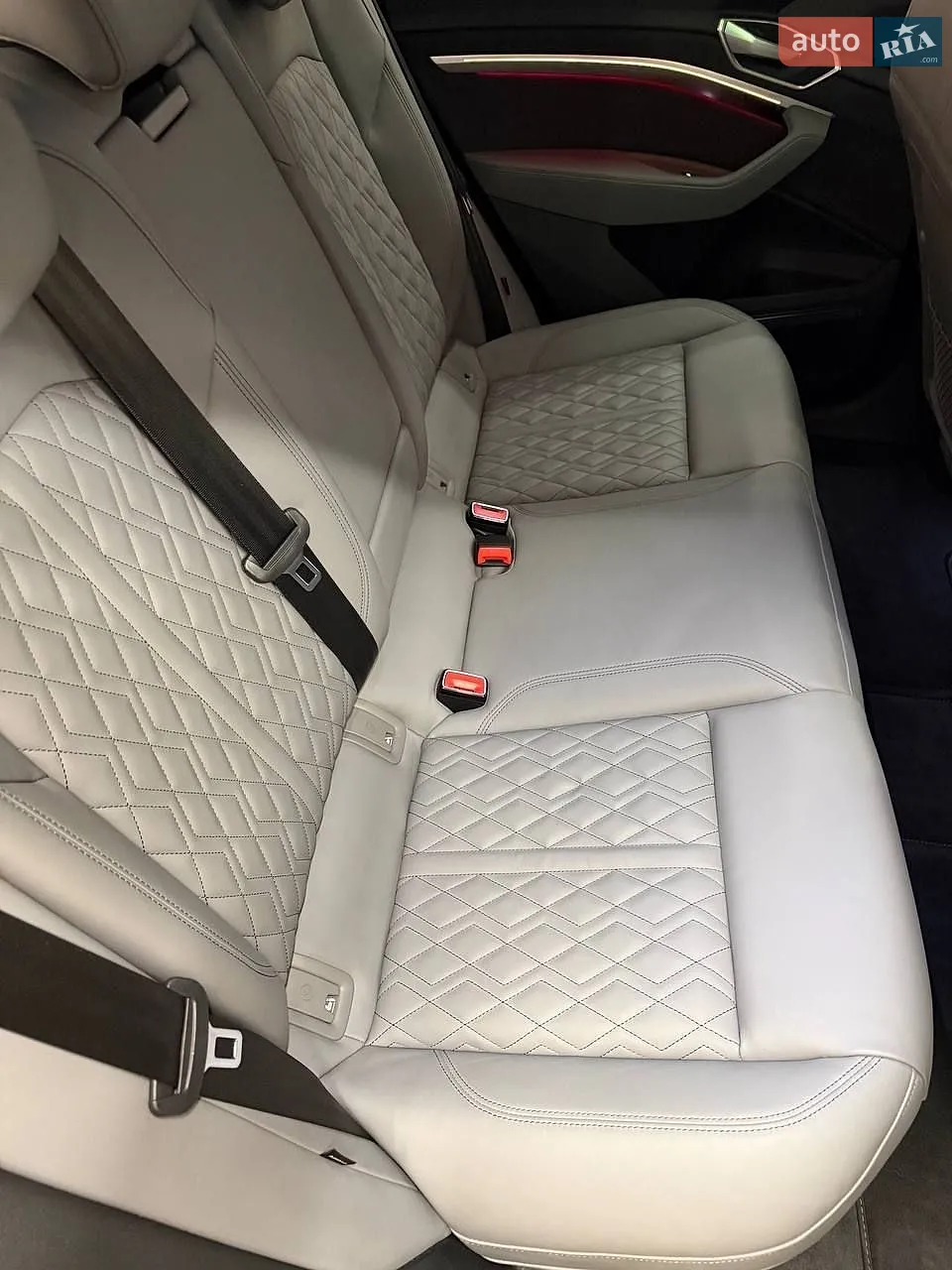 2023 Audi SQ8 - мініатюра 13