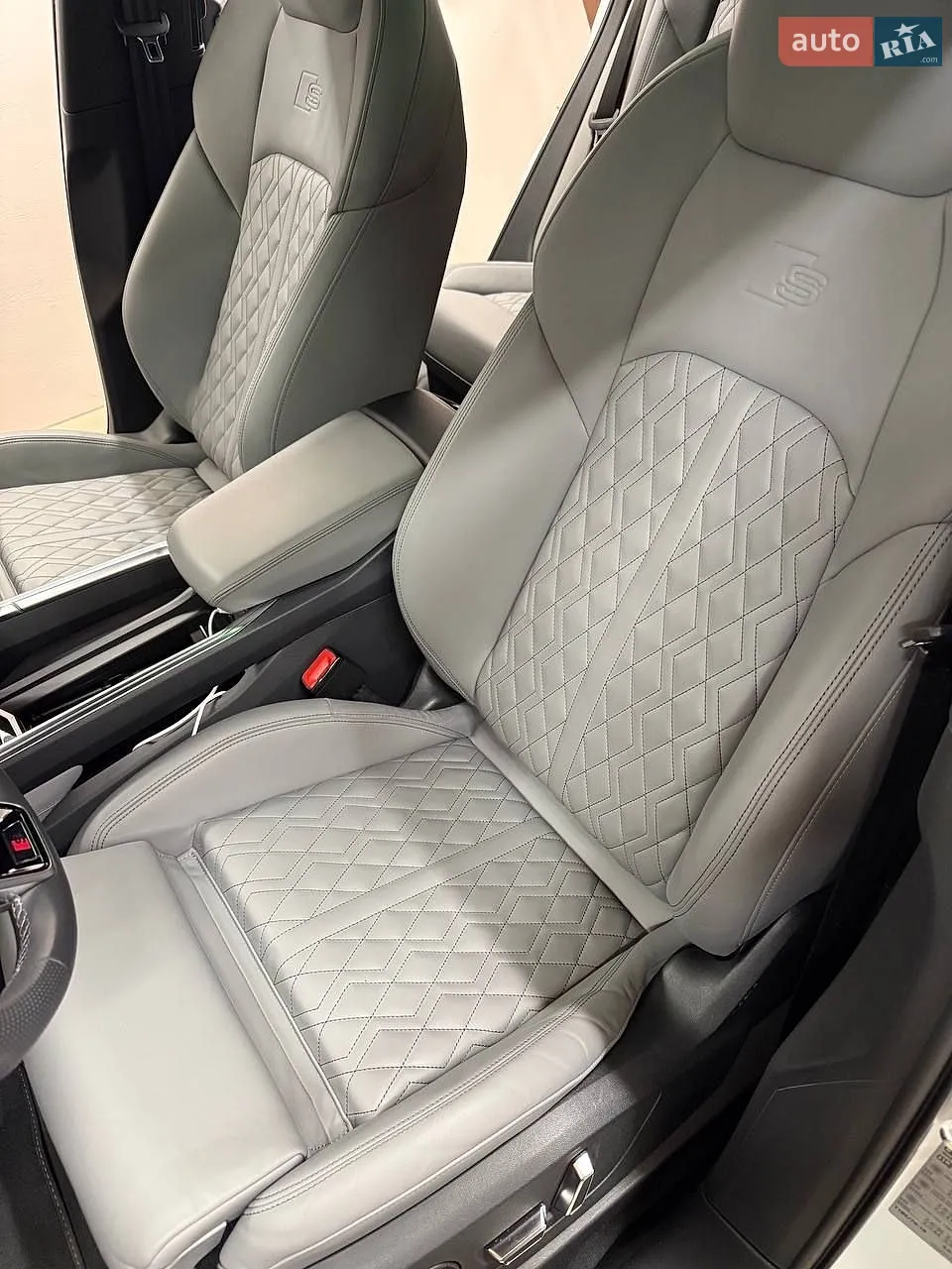 2023 Audi SQ8 - мініатюра 14