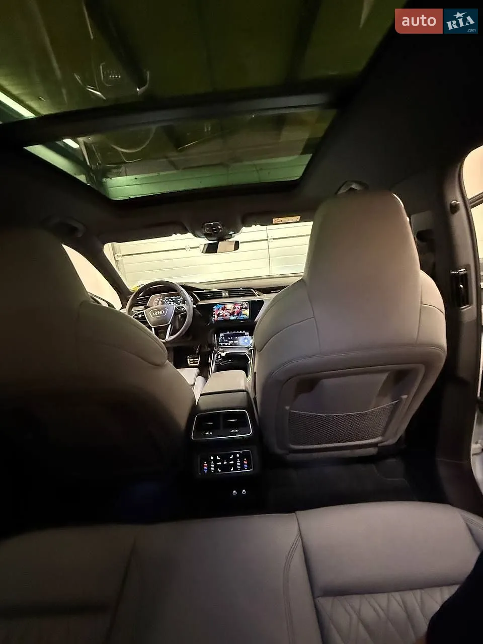 2023 Audi SQ8 - мініатюра 16