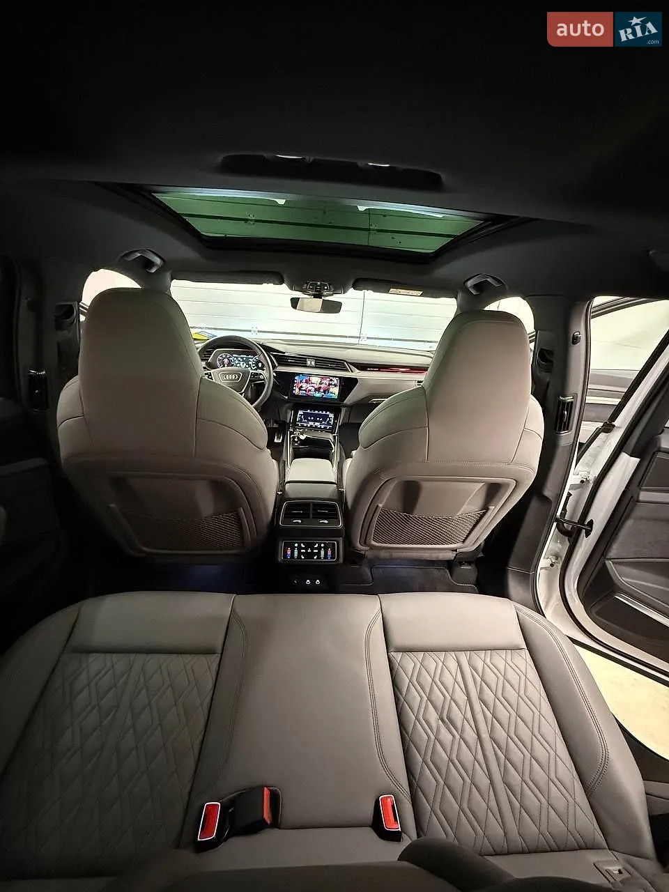 2023 Audi SQ8 - мініатюра 20