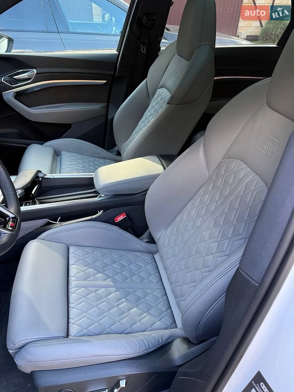 2023 Audi SQ8 - мініатюра 33