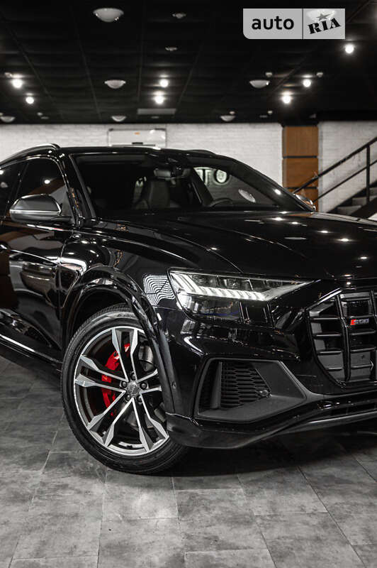 Внедорожник / Кроссовер Audi SQ8 2020 в Ужгороде