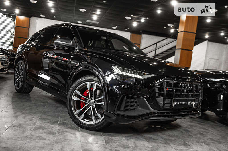 Внедорожник / Кроссовер Audi SQ8 2020 в Ужгороде