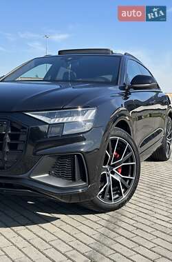 Внедорожник / Кроссовер Audi SQ8 2019 в 