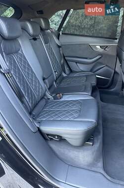 Внедорожник / Кроссовер Audi SQ8 2019 в 