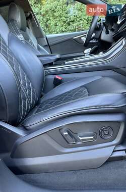 Внедорожник / Кроссовер Audi SQ8 2019 в 