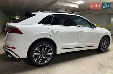 Позашляховик / Кросовер Audi SQ8 2021 в Києві