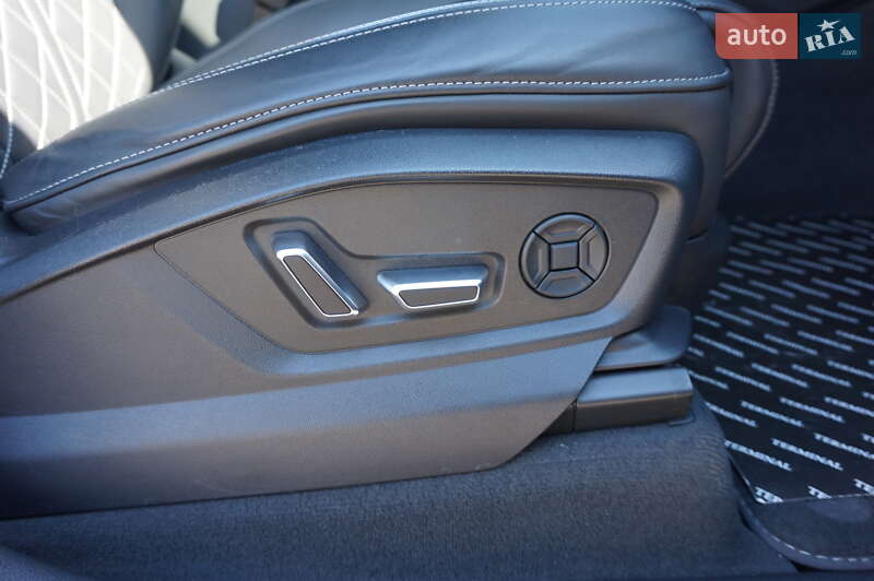 Позашляховик / Кросовер Audi SQ8 2024 в Одесі