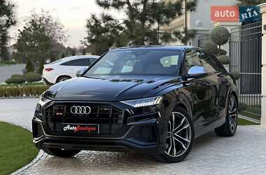 Позашляховик / Кросовер Audi SQ8 2021 в 