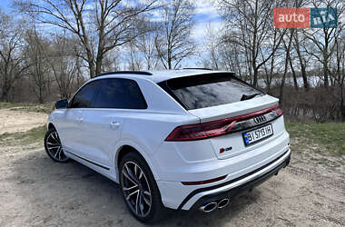Позашляховик / Кросовер Audi SQ8 2022 в 
