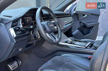 Внедорожник / Кроссовер Audi SQ8 2020 в 
