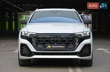 Позашляховик / Кросовер Audi SQ8 2024 в 