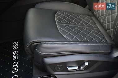 Позашляховик / Кросовер Audi SQ8 2024 в 