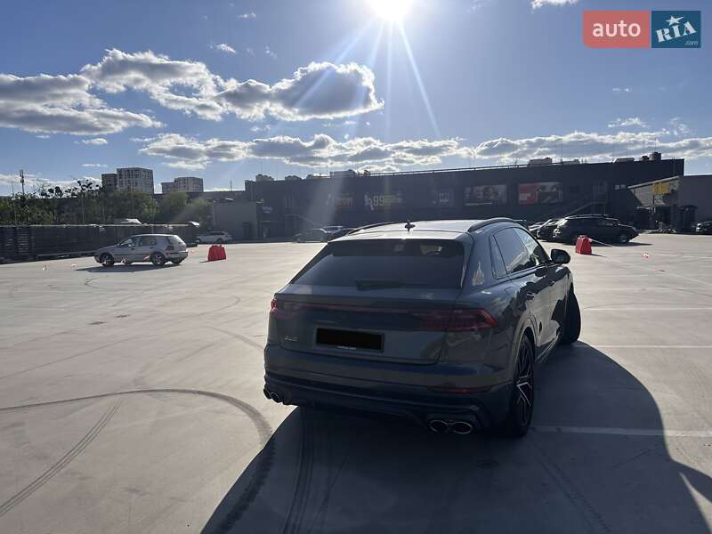 Внедорожник / Кроссовер Audi SQ8 2020 в Киеве