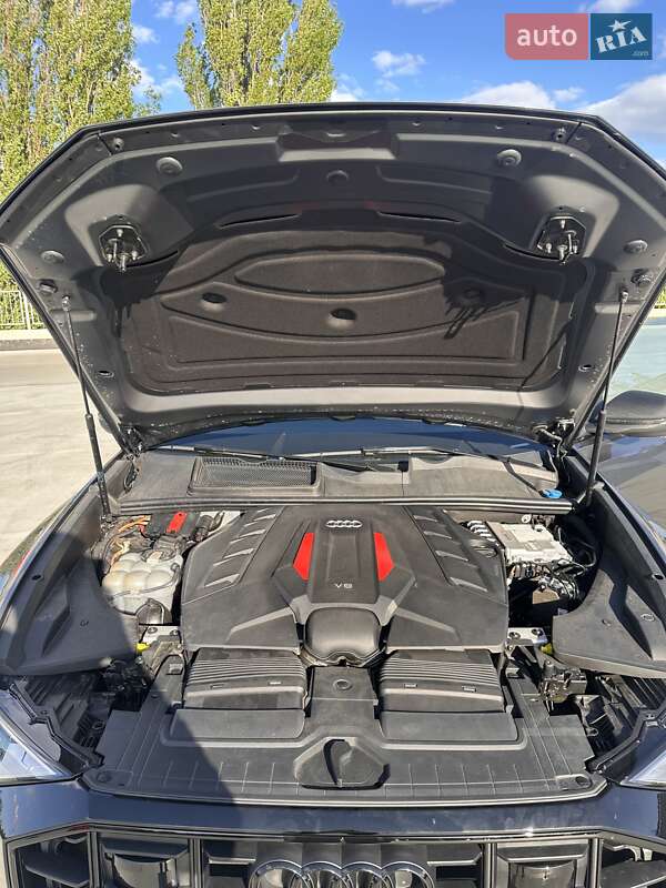 Внедорожник / Кроссовер Audi SQ8 2020 в Киеве