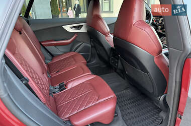 Внедорожник / Кроссовер Audi SQ8 2021 в 