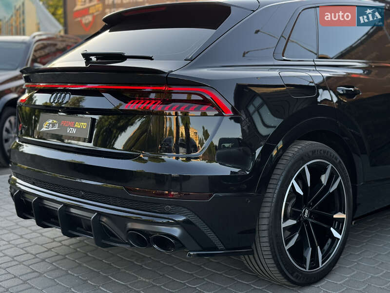 Позашляховик / Кросовер Audi SQ8 2020 в Вінниці