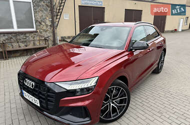 Внедорожник / Кроссовер Audi SQ8 2020 в 