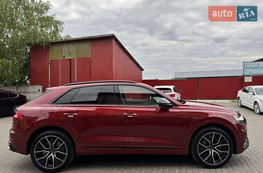 Внедорожник / Кроссовер Audi SQ8 2020 в 