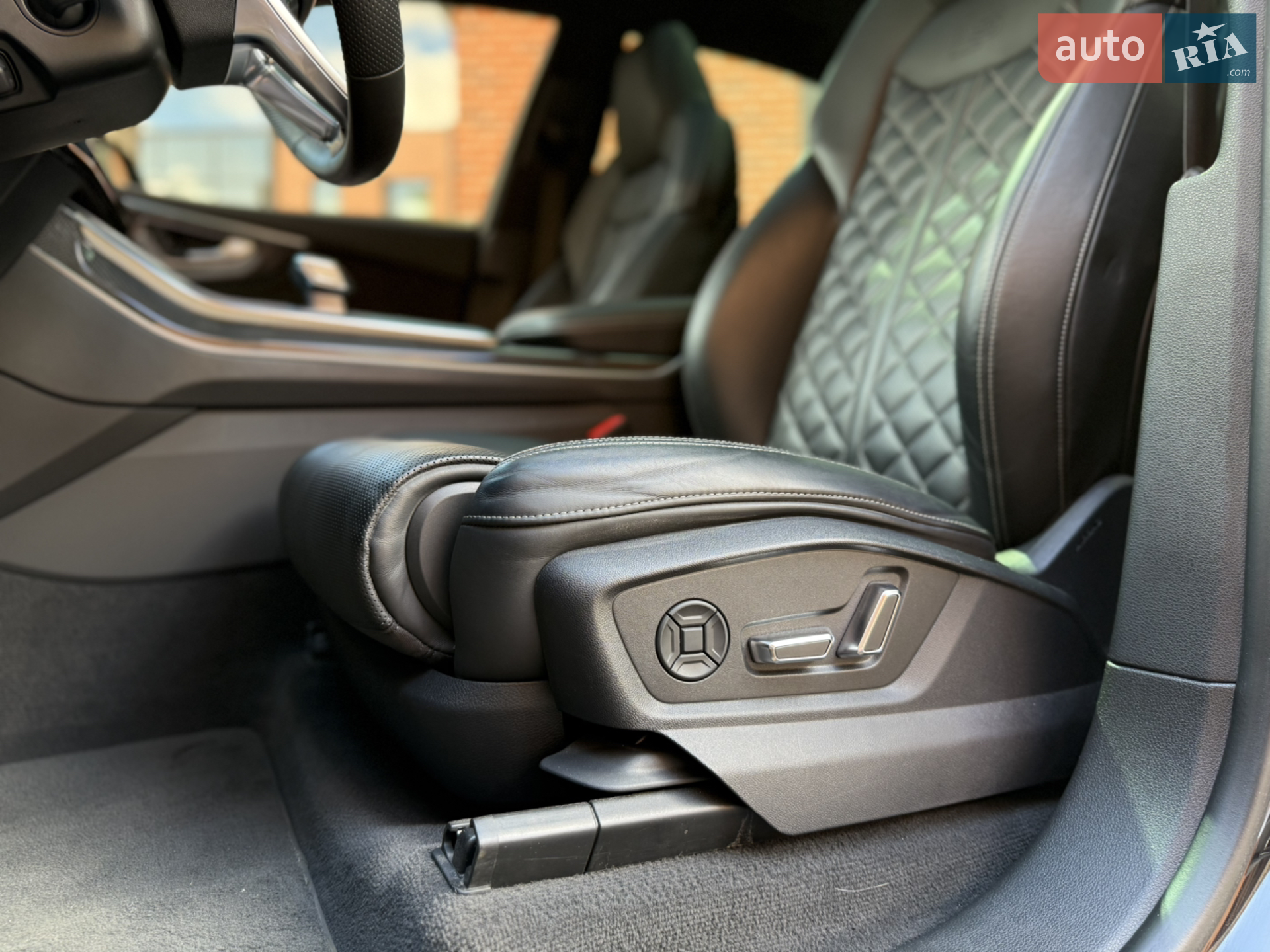 2021 Audi SQ8 - мініатюра 38