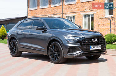 Внедорожник / Кроссовер Audi SQ8 2023 в 
