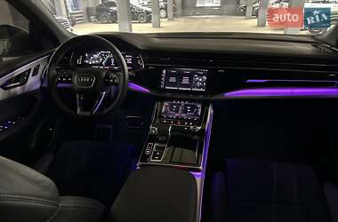 Внедорожник / Кроссовер Audi SQ8 2024 в 