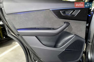 Внедорожник / Кроссовер Audi SQ8 2021 в 