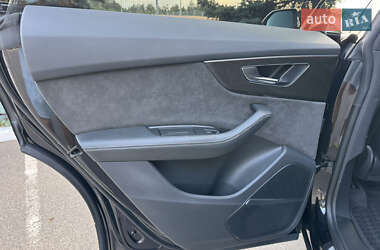 Внедорожник / Кроссовер Audi SQ8 2021 в 