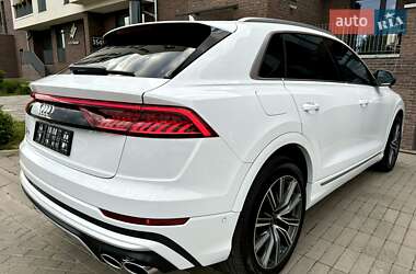 Внедорожник / Кроссовер Audi SQ8 2023 в 