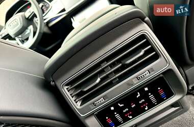 Внедорожник / Кроссовер Audi SQ8 2023 в 