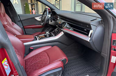 Внедорожник / Кроссовер Audi SQ8 2021 в 