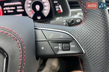 Внедорожник / Кроссовер Audi SQ8 2021 в 