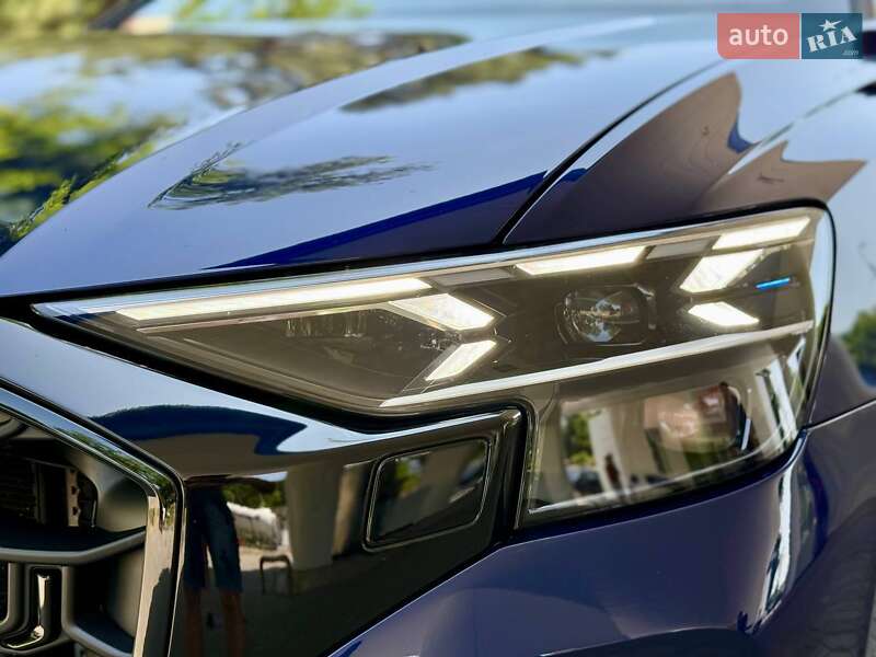 Внедорожник / Кроссовер Audi SQ8 2021 в Днепре фото 8 Внедорожник / Кроссовер Audi SQ8 2021 в Днепре
