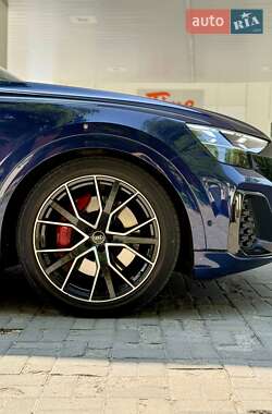 Внедорожник / Кроссовер Audi SQ8 2021 в 