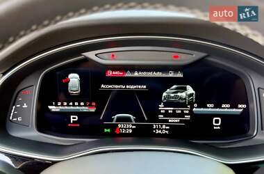 Внедорожник / Кроссовер Audi SQ8 2021 в 