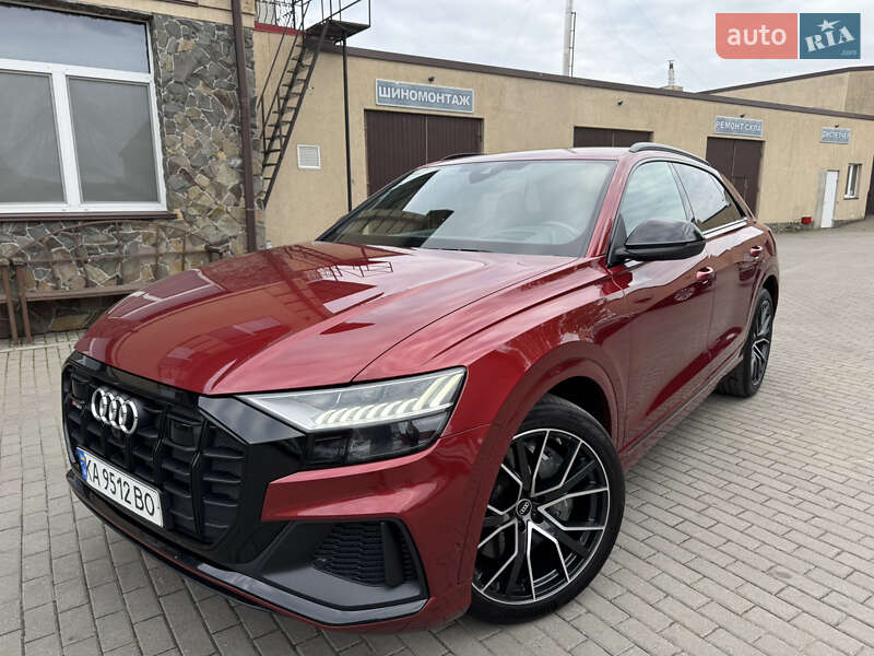 Внедорожник / Кроссовер Audi SQ8 2020 в Владимире
