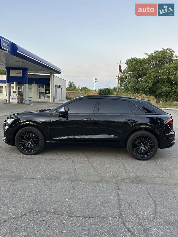 Внедорожник / Кроссовер Audi SQ8 2024 в Кропивницком