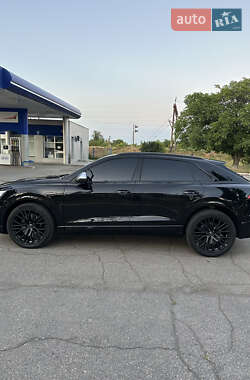 Внедорожник / Кроссовер Audi SQ8 2024 в 