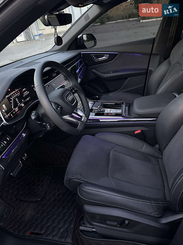 Внедорожник / Кроссовер Audi SQ8 2024 в Кропивницком